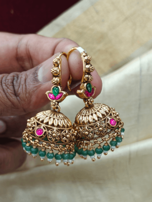 Jadau hook jhumkha