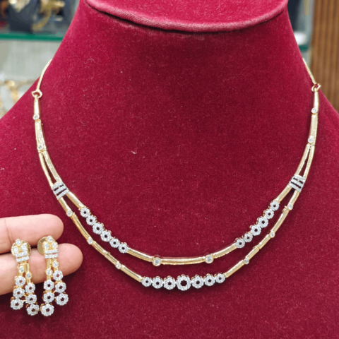 Two layer circle necklace