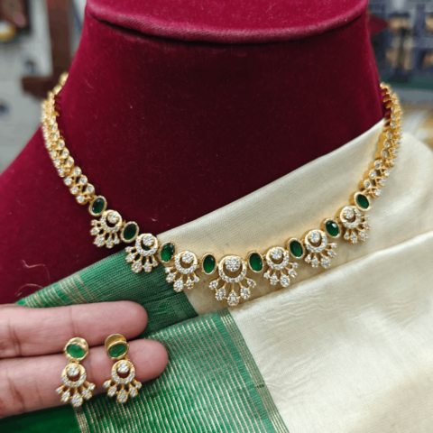 Moonleaf necklace(green)