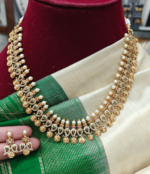 Kasu necklace with the mango pearl