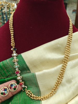 Navarathna moppu ball chain with the navarathna studs