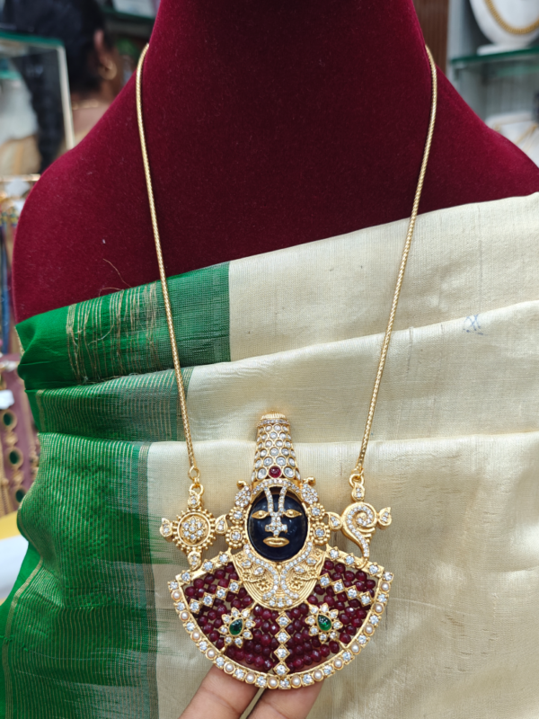 Beaded balaji with chain (marron)