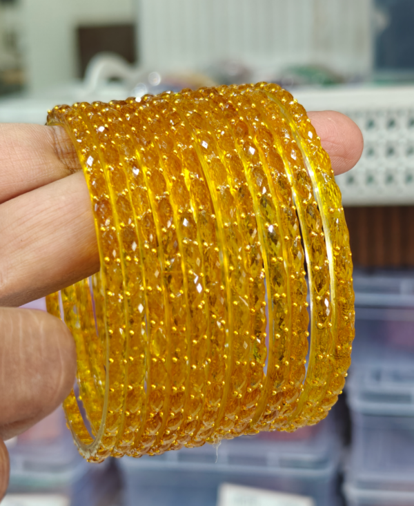 Yellow rain drop glass bangles