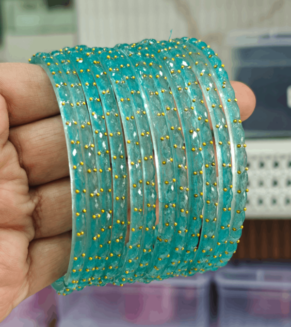 Sea green rain drop glass bangles
