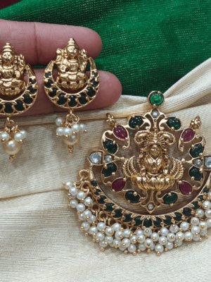 Moon lakshmi with the earings