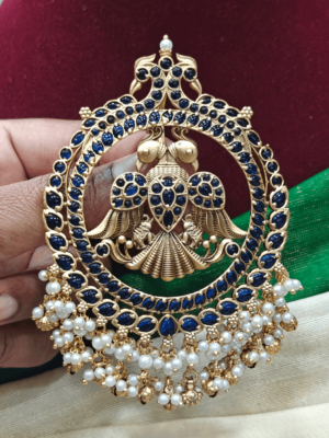 Chakhra annam pendant in blue