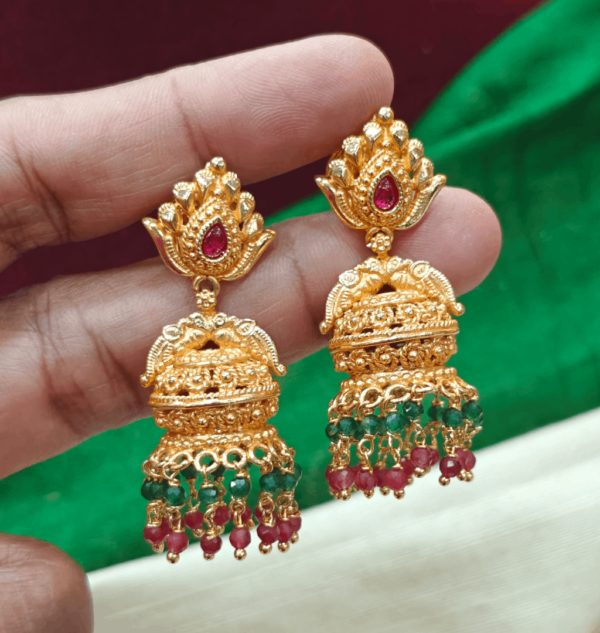 Geru pollish jhumka design 4