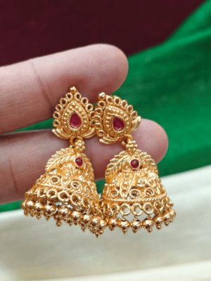 Leaf thilakam geru pollish jhumka