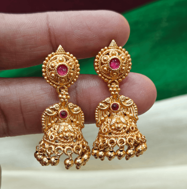 Geru pollish mini jhumka
