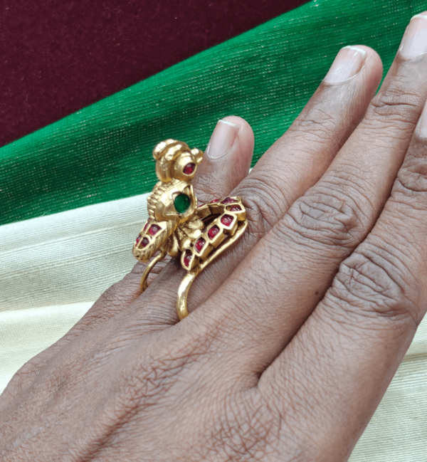 Rama chilluka vanki ring