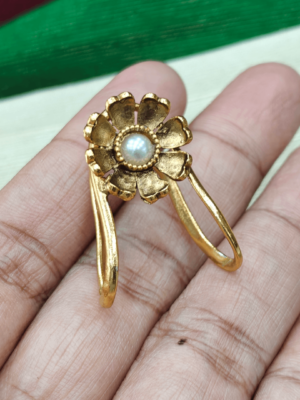 Flower vanki ring(pearl)