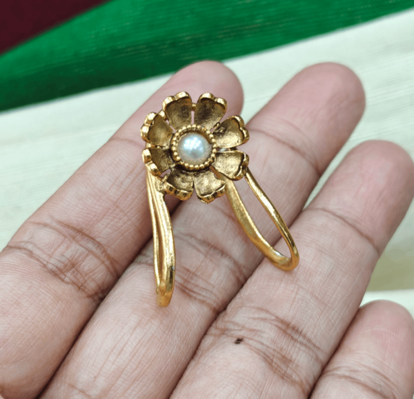 Flower vanki ring(pearl)