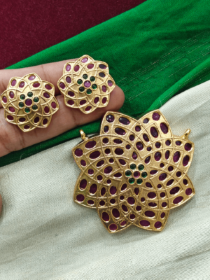 Hridaya kamalam pendant set