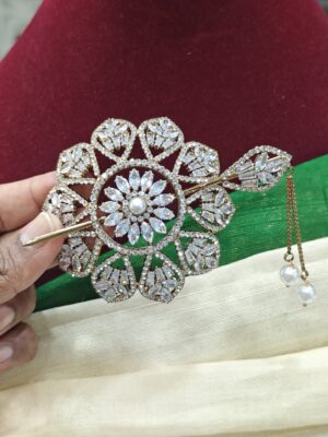Mehandi polished AD stone hair bun