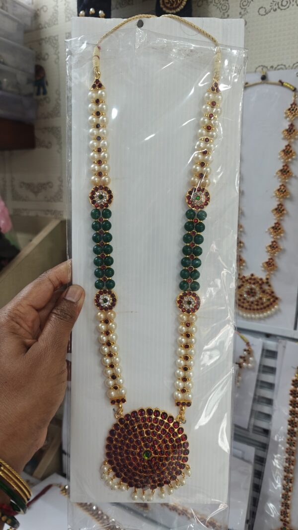Pearl haaram with chakra pendant