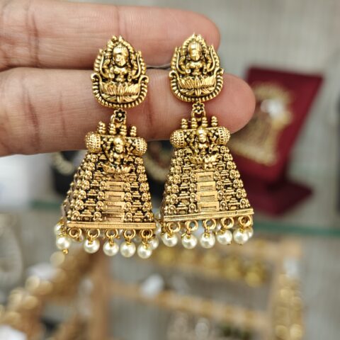 Gopuram lakshmi jhumka