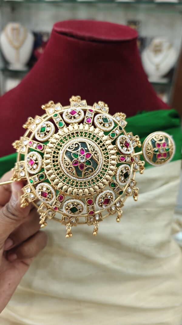 Gunguru kundan jadau hair bun design 2