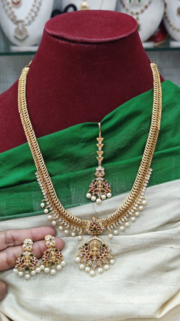 Pearl lakshmi haaram with the magtikka(jalebi style)