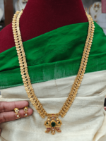 Kasu haaram with the claw pendant