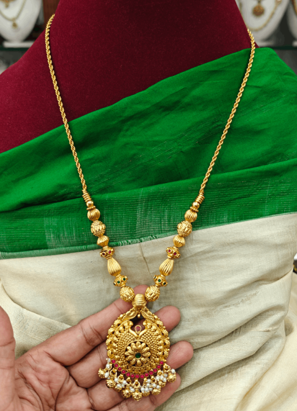 Mala with the pendant(pearl)