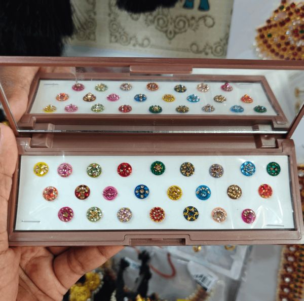 Mirror bindhi box design 10 medium size(Richi rich)