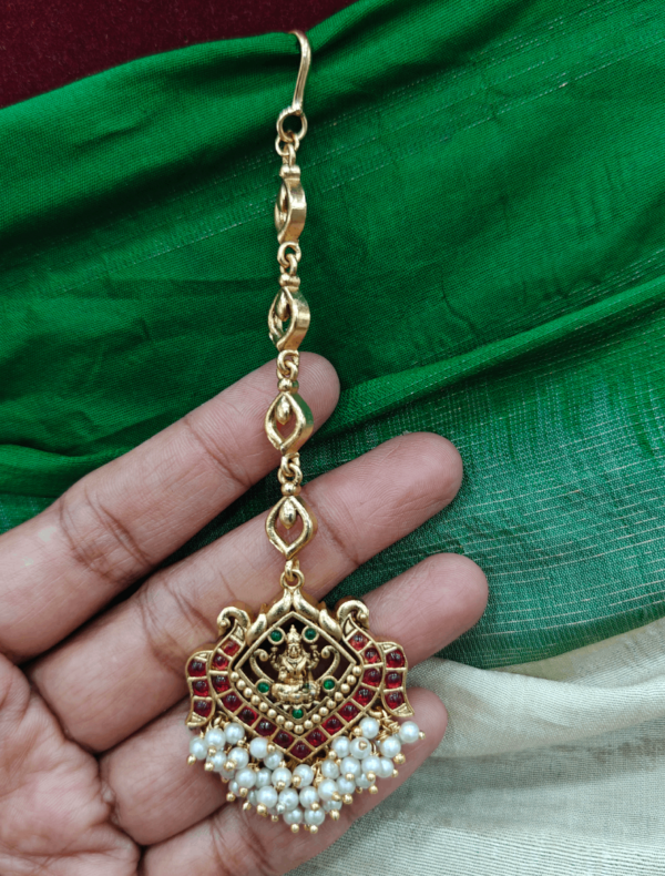 Pearl lakshmi maang tikka