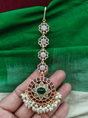 Pearl flower maang tikka