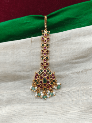 Leaf design maang tikka(ruby,green)