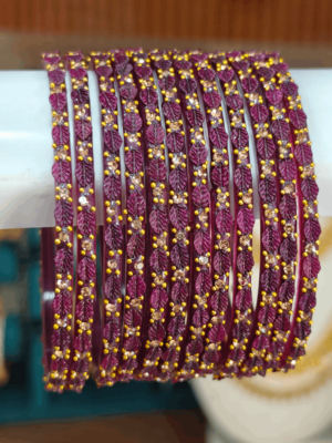 Leaf design glass bangles(wine)