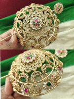 Jadau hair bun with the kundan stones