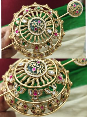 Lotus Jadau hair bun with the kundan stones