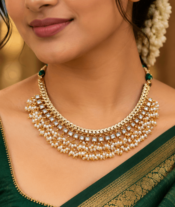 Gutta pusalu choker