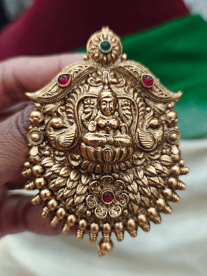 Swan lakshmi antiqe hair accessory