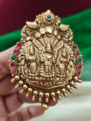 Adhi shesu narayana hair accessory