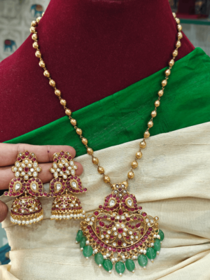 Double mango pendant set(ruby,white)