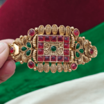 Square ruby,green leaf clip