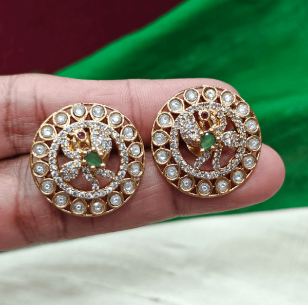 Kundan annam stud(green)