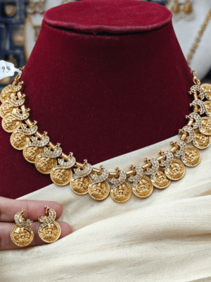 Lakshmi peacock kasu necklace