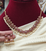Flower pearl necklace (ruby)