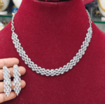 Aarohi AD necklace