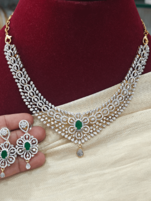 Reena semi bridal chocker (green)