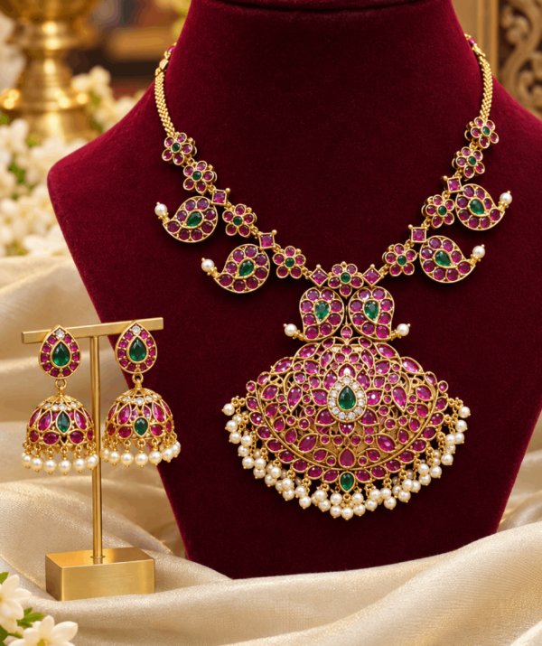 Traditional mango necklace